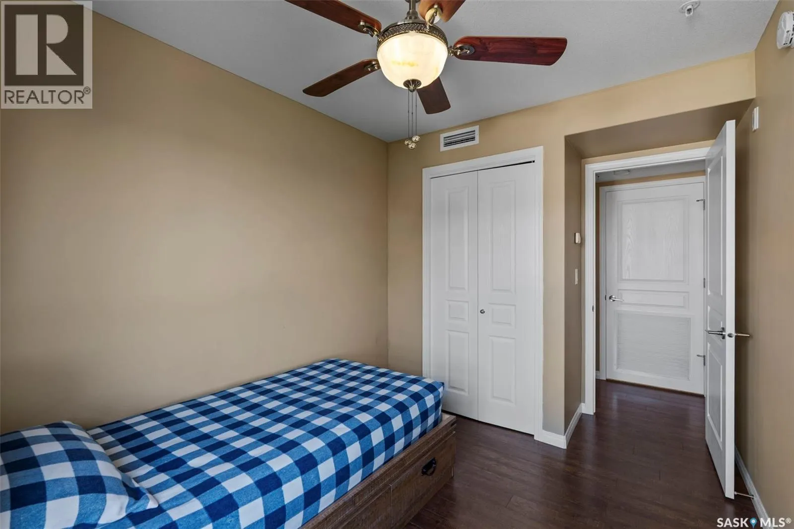 5206 110 Willis CRESCENT