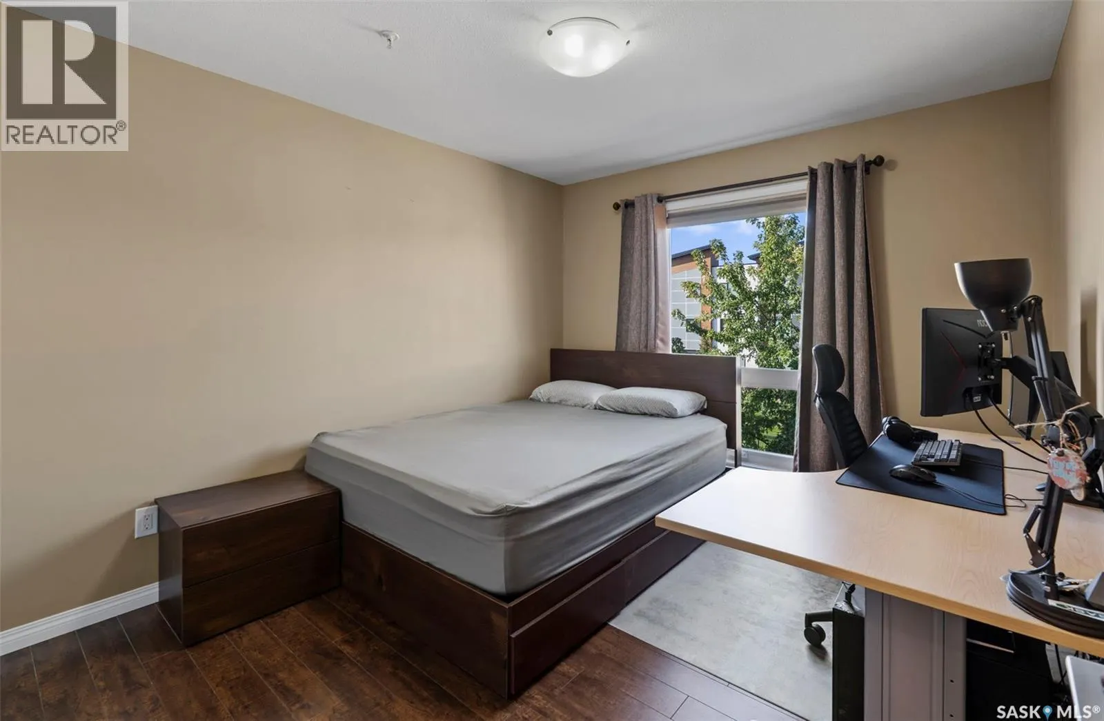 5206 110 Willis CRESCENT