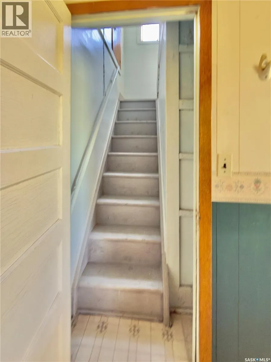 128 Railway AVENUE