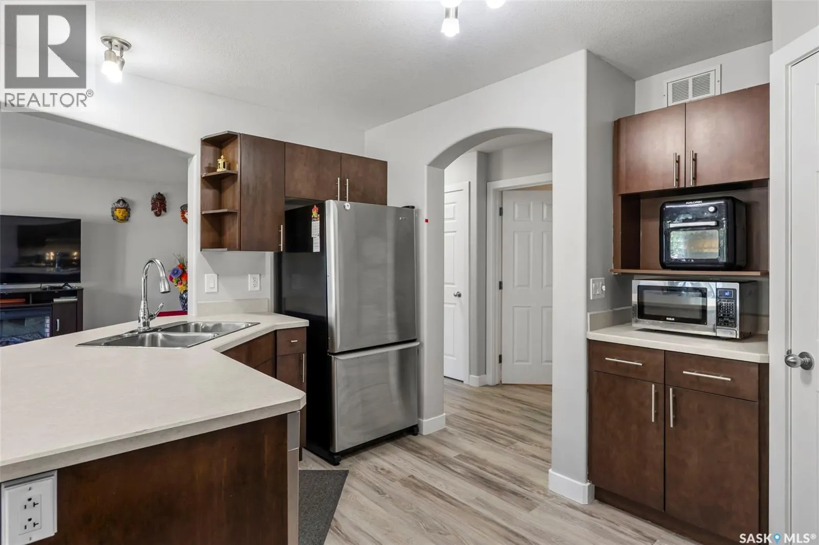 127 Dulmage CRESCENT