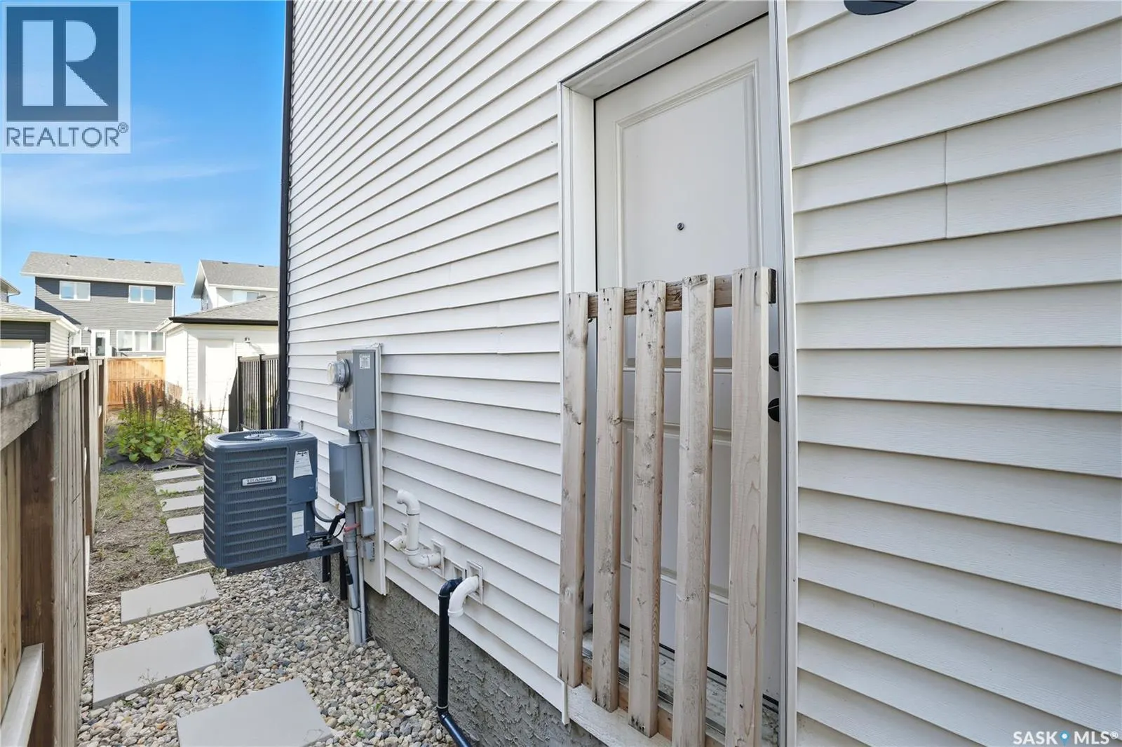 131 Skopik ROAD
