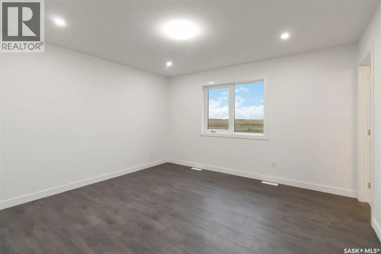 157 Antonini COURT