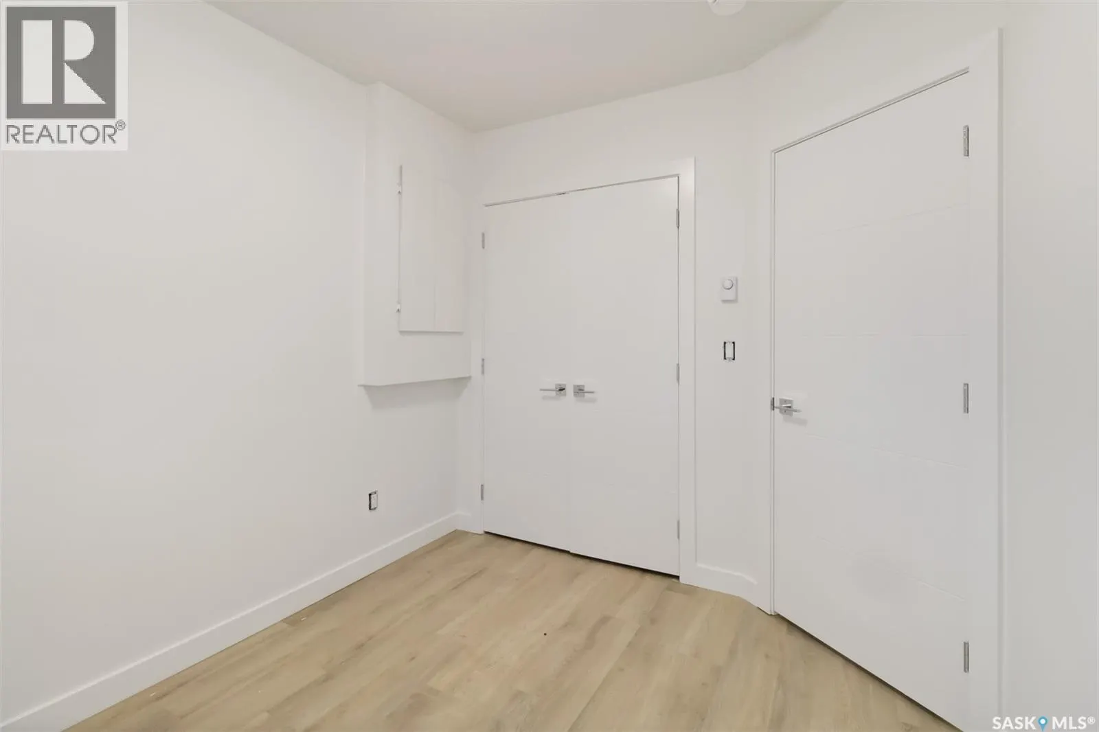 157 Antonini COURT