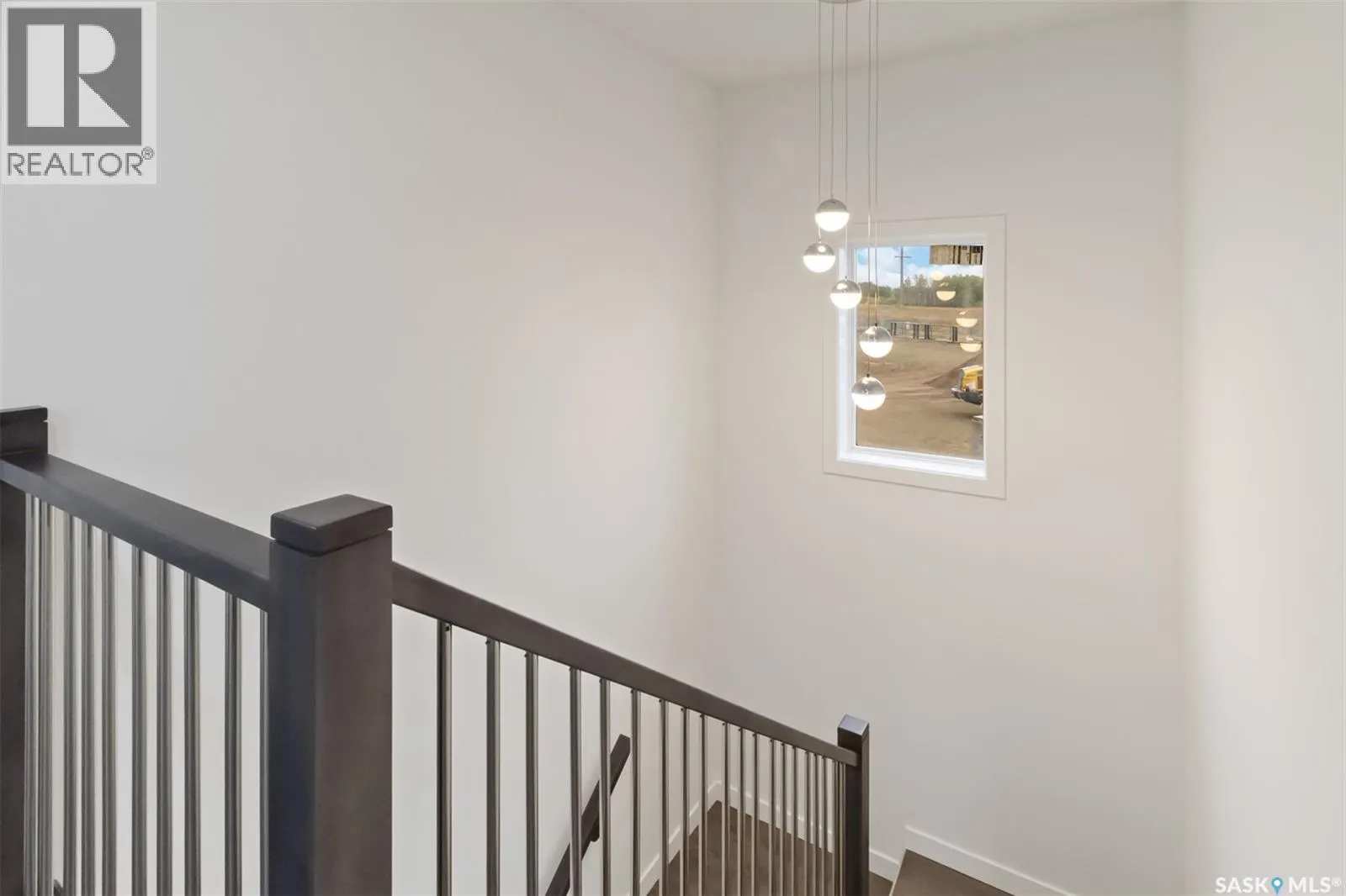 157 Antonini COURT