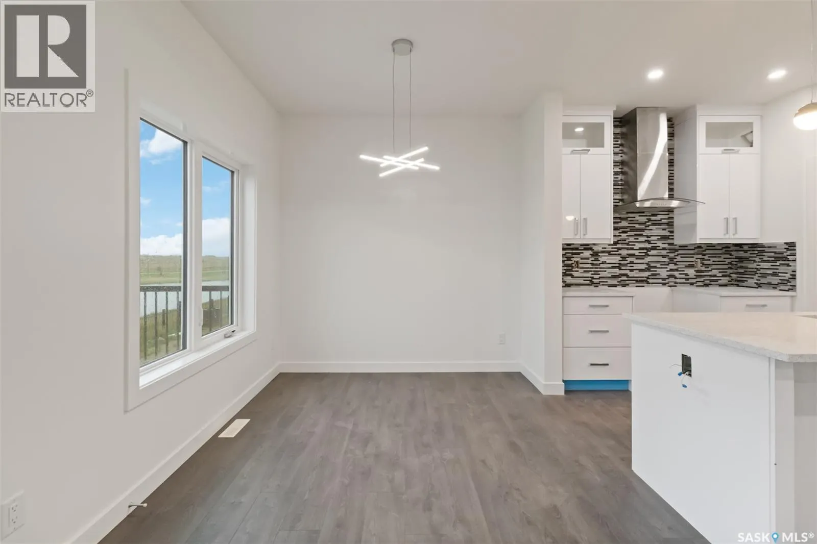 157 Antonini COURT