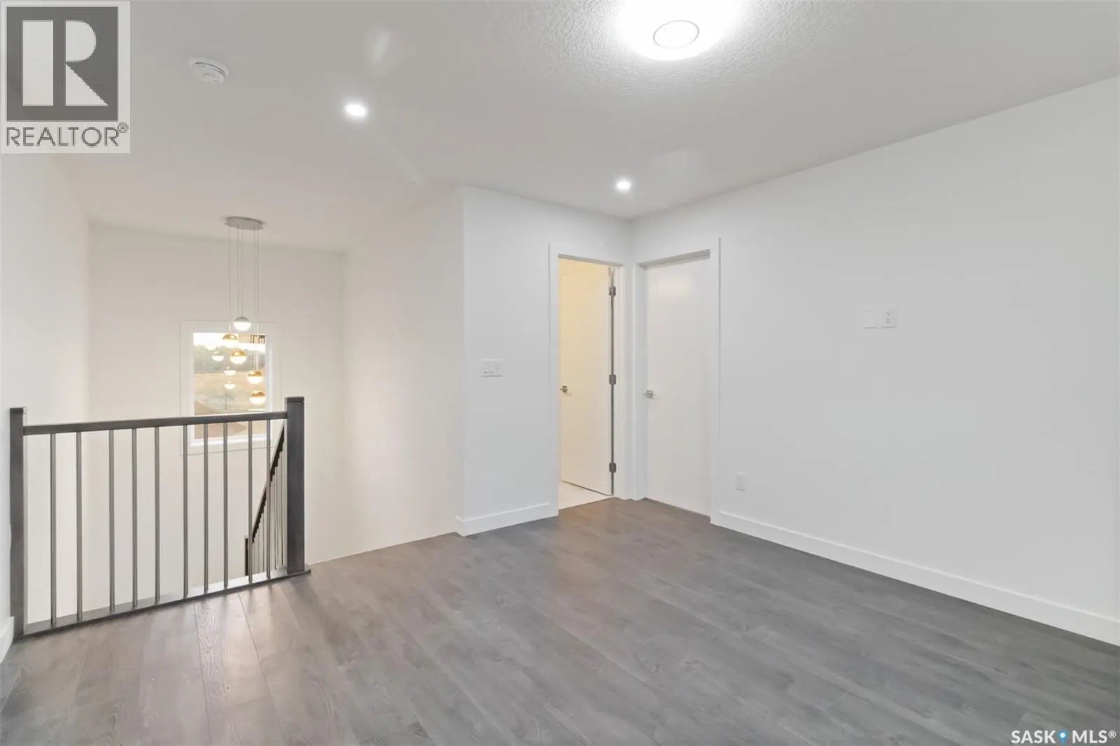 157 Antonini COURT