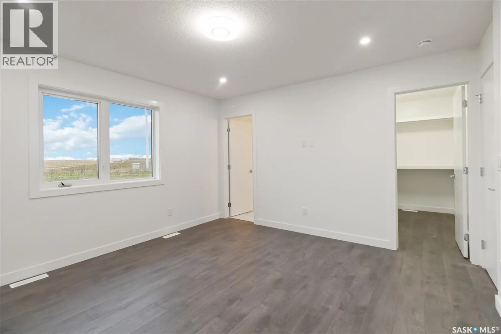 157 Antonini COURT