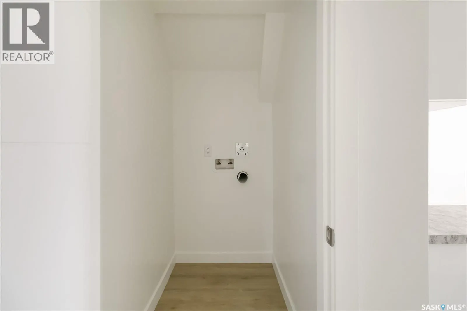157 Antonini COURT