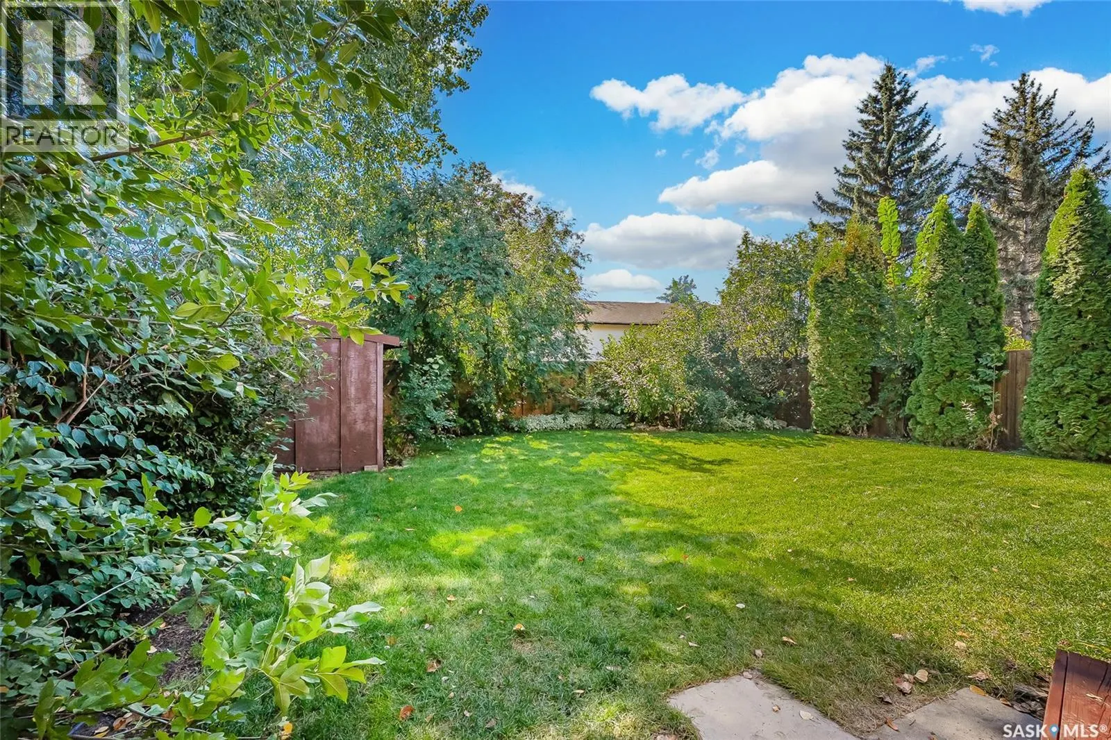 791 Lenore DRIVE