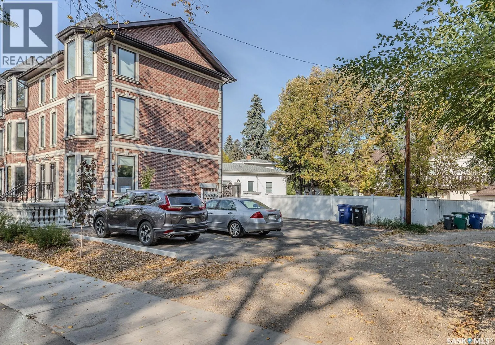 1003 Osler STREET