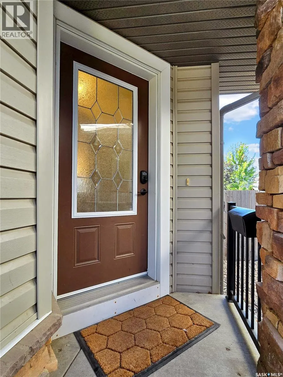 150 Ashworth CRESCENT
