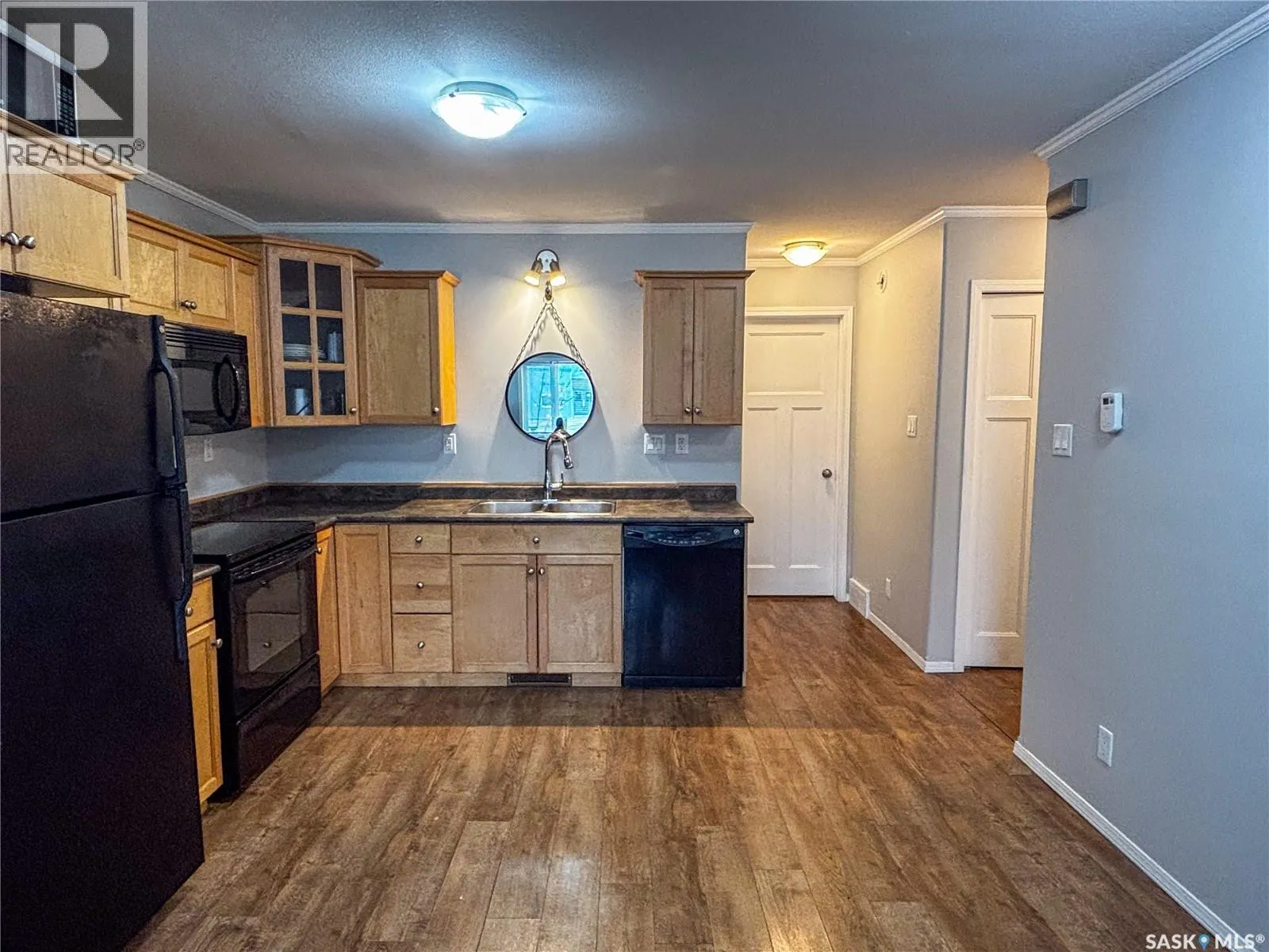 803 1022 Hampton CIRCLE