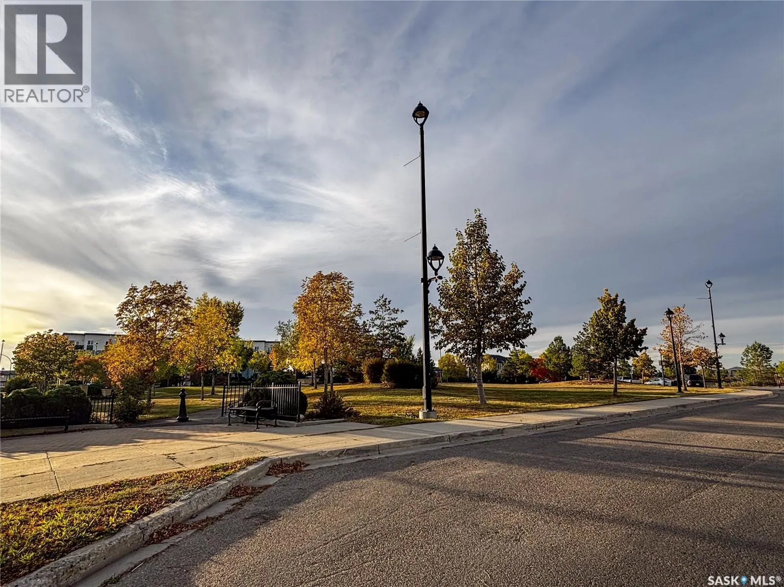 803 1022 Hampton CIRCLE