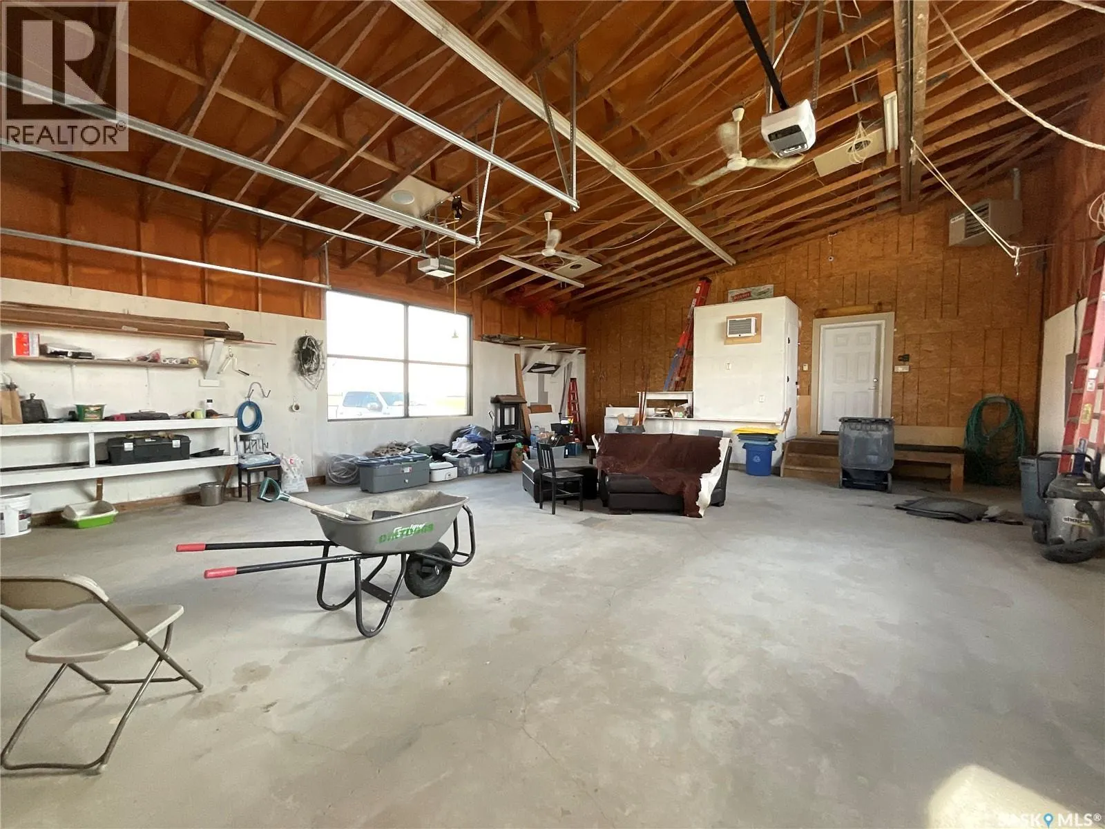 40 Apollo DRIVE