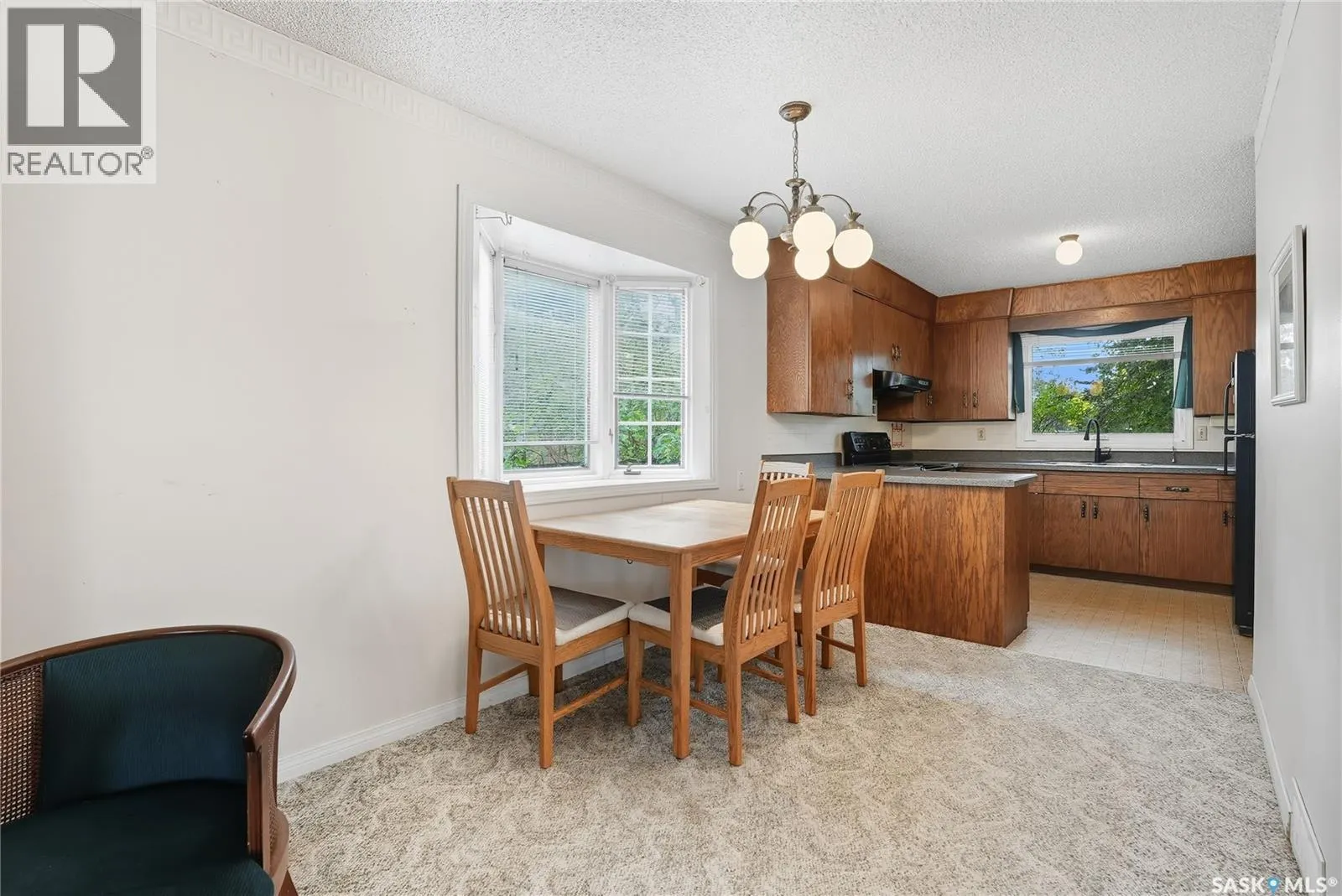 11 Moxon CRESCENT