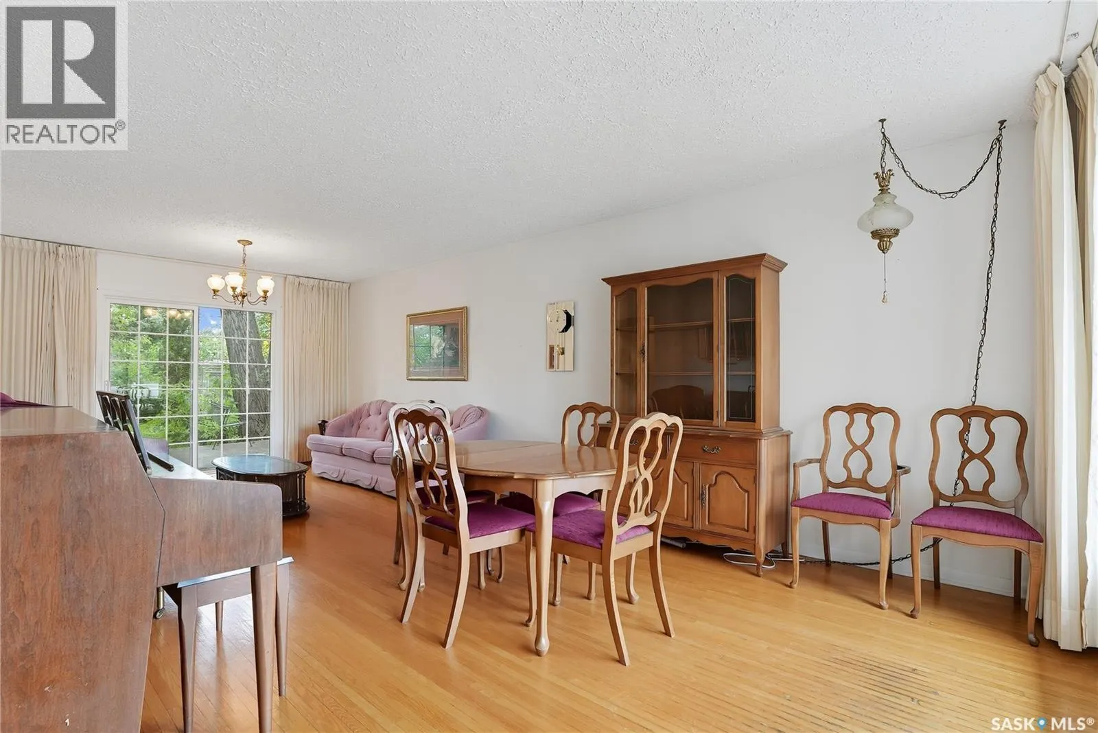 11 Moxon CRESCENT