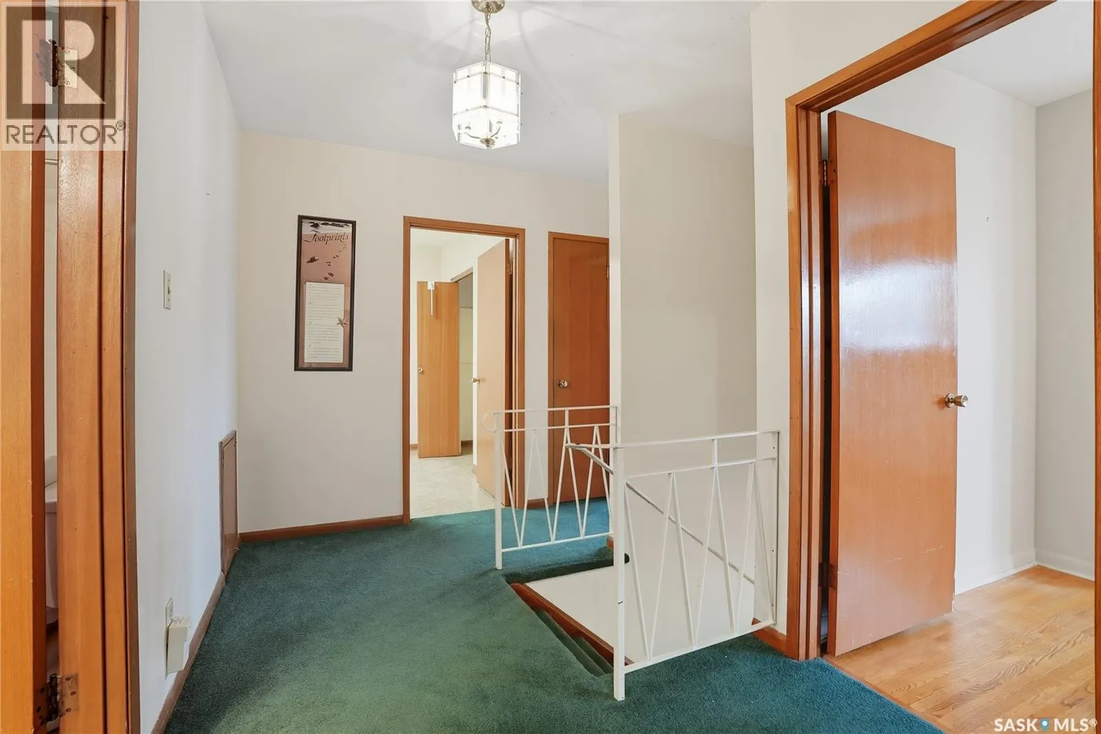 11 Moxon CRESCENT