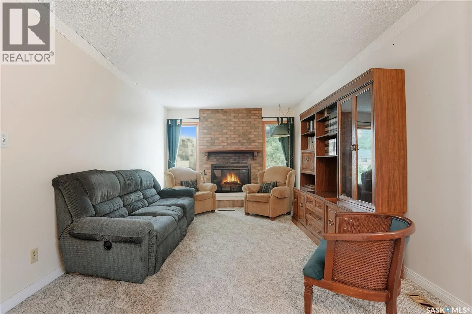 11 Moxon CRESCENT