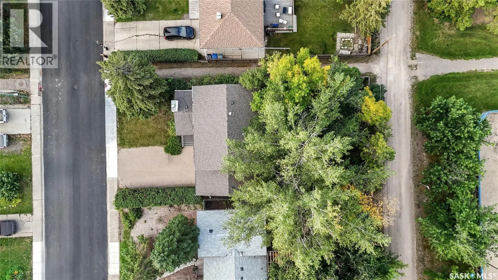 11 Moxon CRESCENT