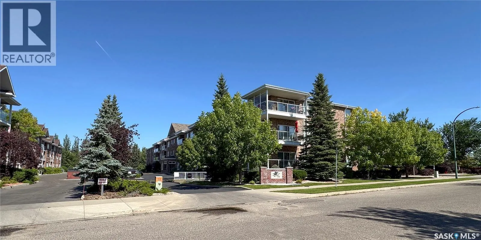304 914 Heritage VIEW