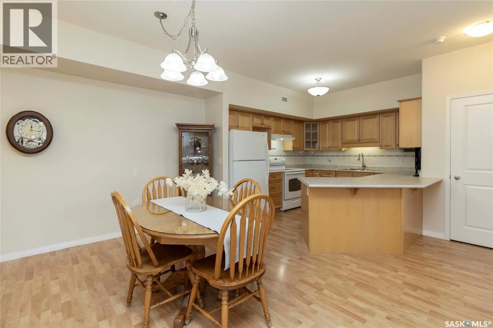 304 914 Heritage VIEW