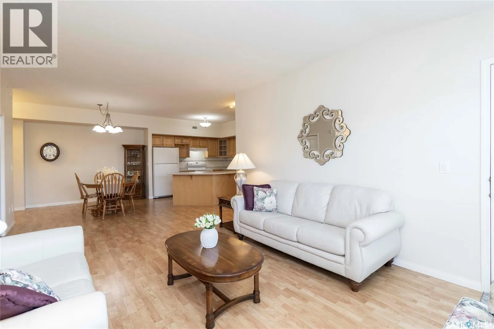 304 914 Heritage VIEW