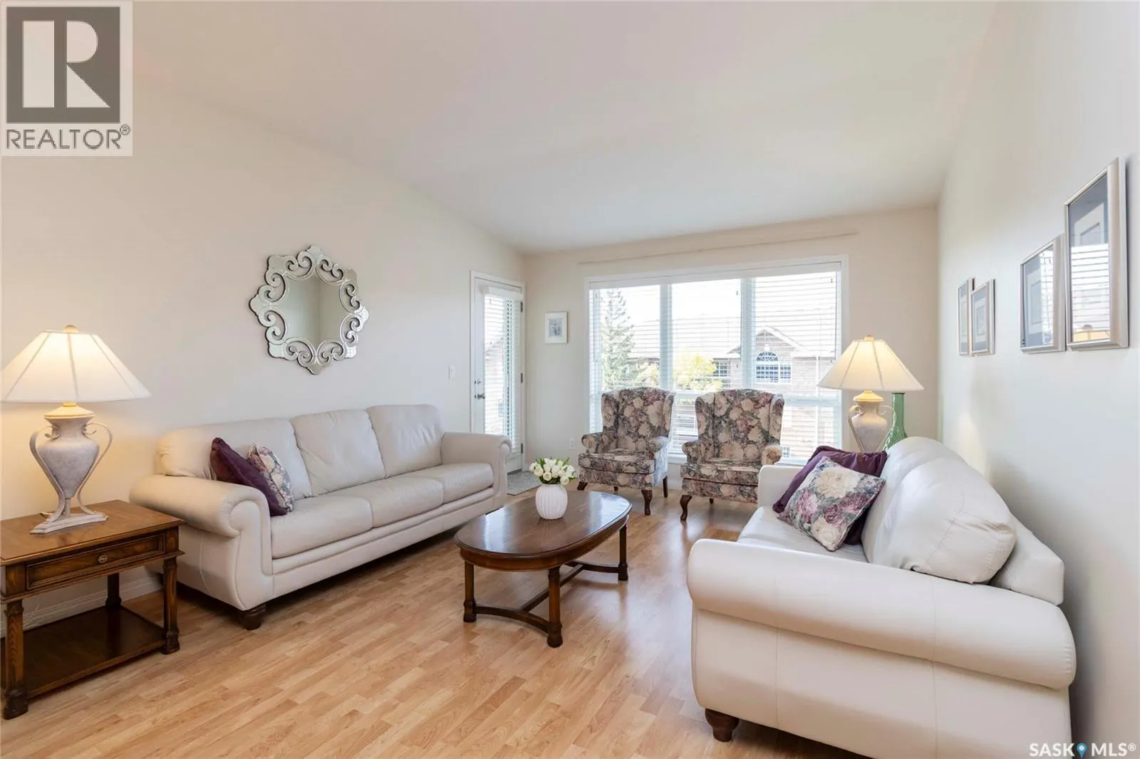304 914 Heritage VIEW