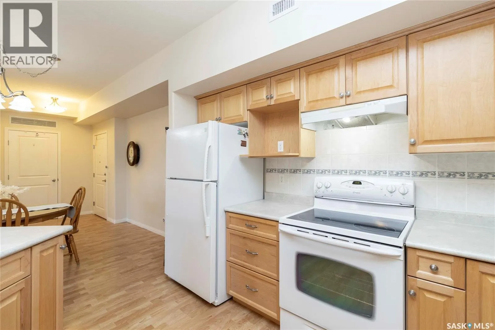 304 914 Heritage VIEW