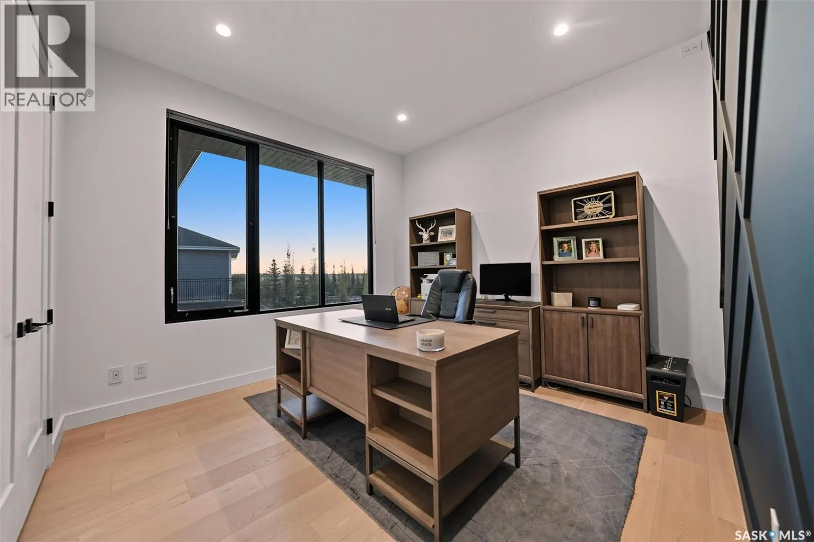 148 Greenbryre CLOSE