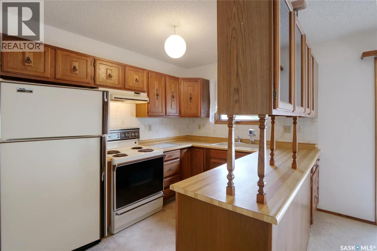 1008 Parklane DRIVE