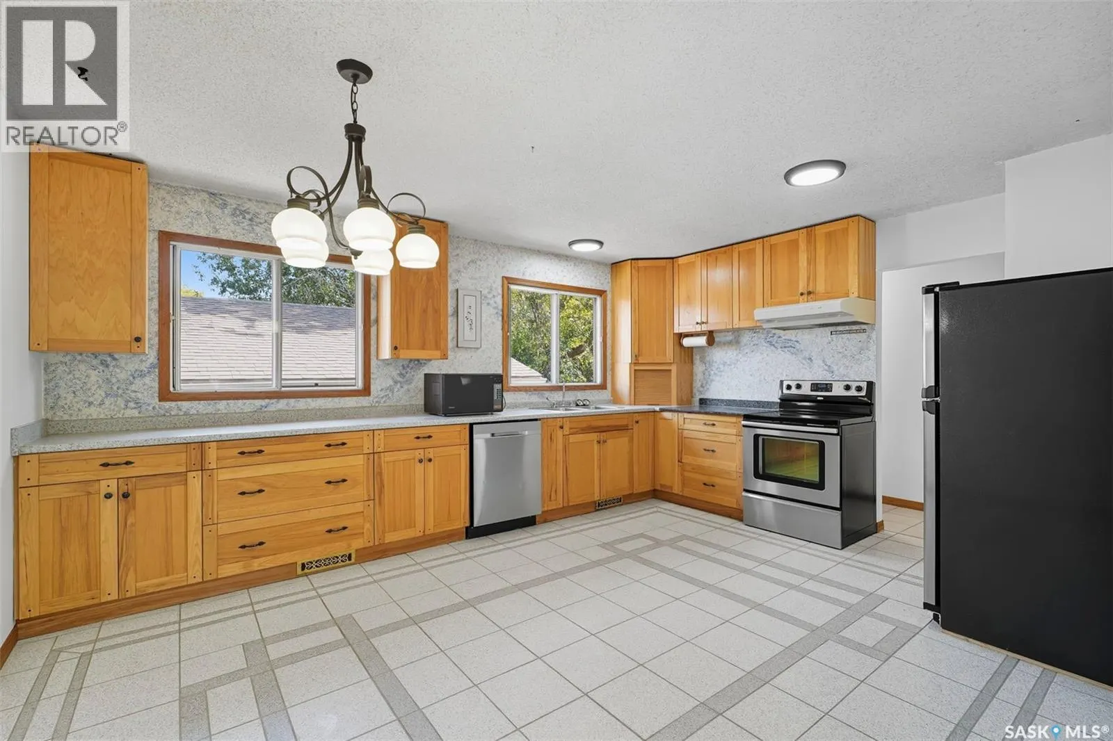 562 Highlands TERRACE