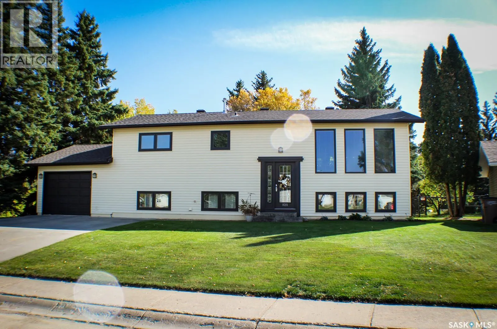 121 McCosh DRIVE