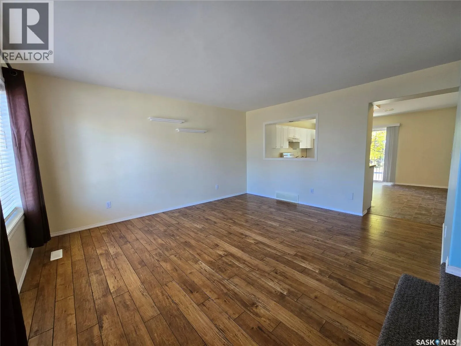 155 663 Beckett CRESCENT