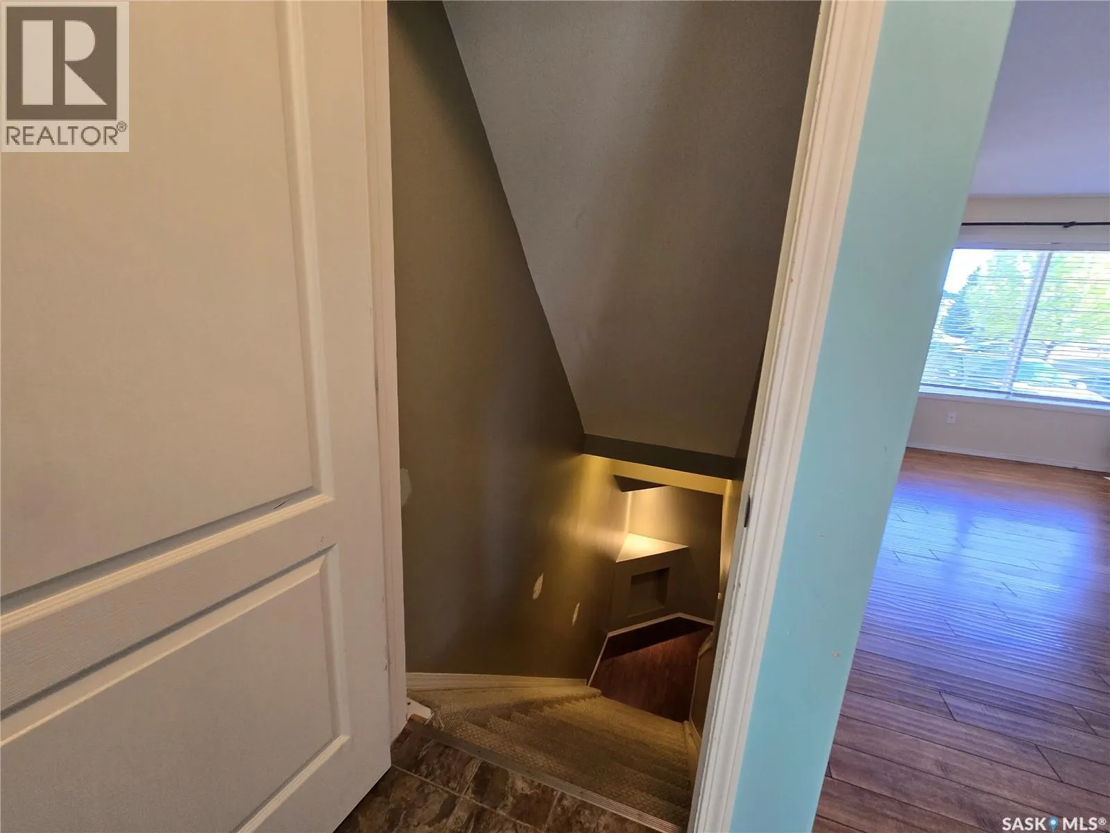 155 663 Beckett CRESCENT