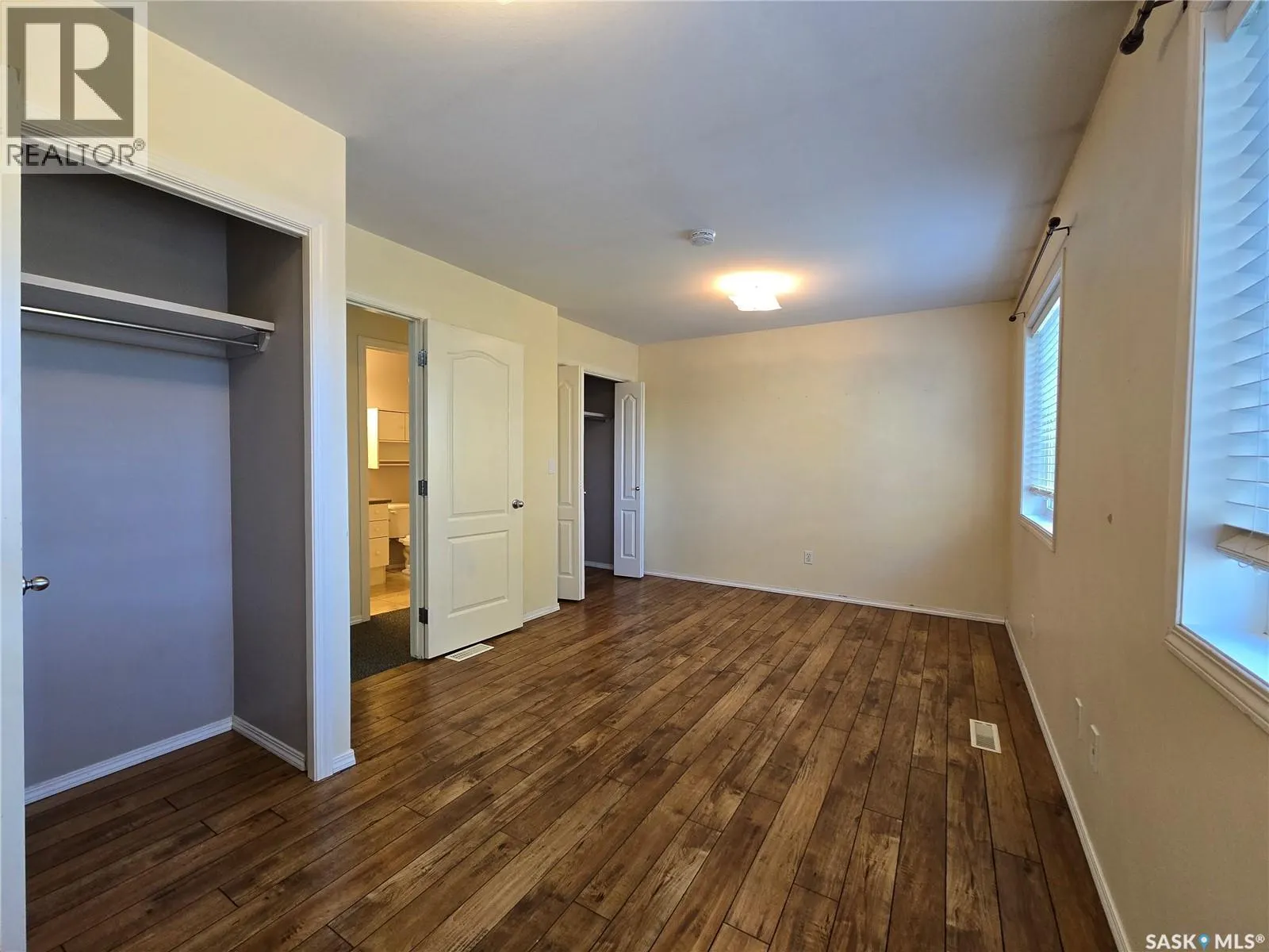 155 663 Beckett CRESCENT