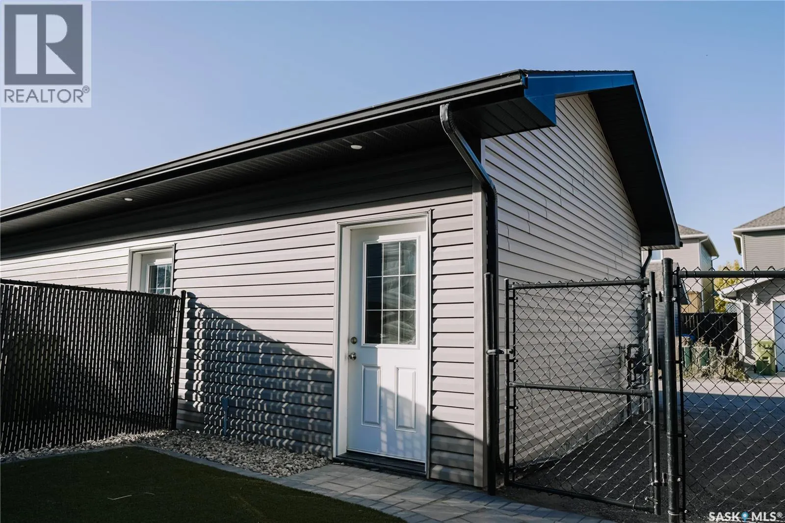 5426 Mitchinson WAY