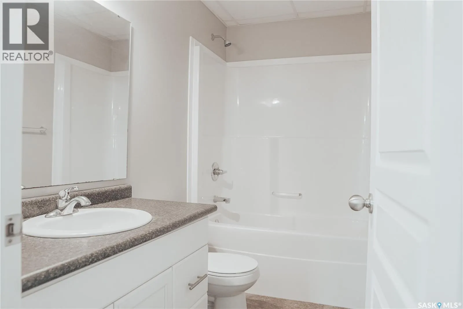 5426 Mitchinson WAY