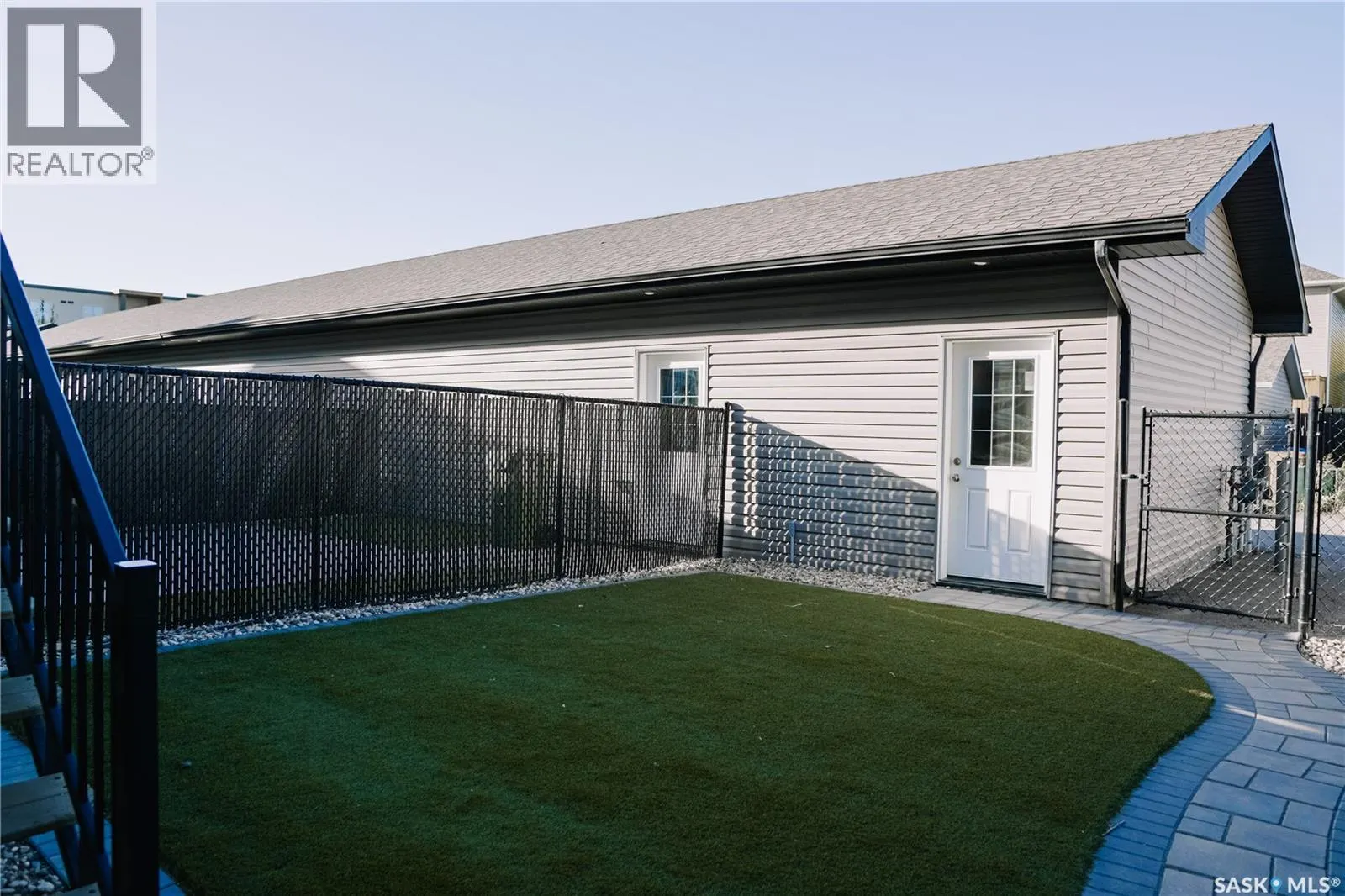 5426 Mitchinson WAY