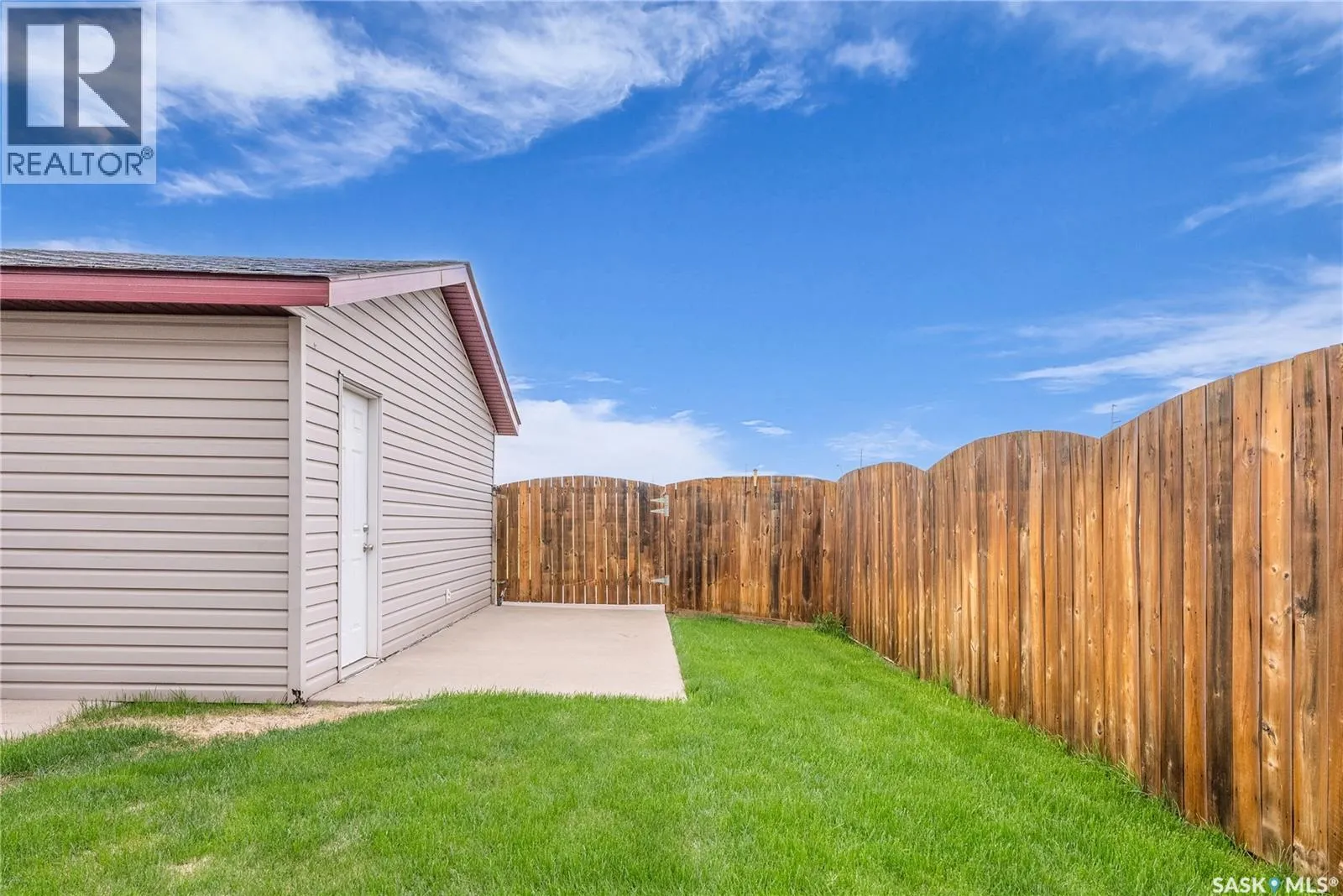 403 Rutherford CRESCENT