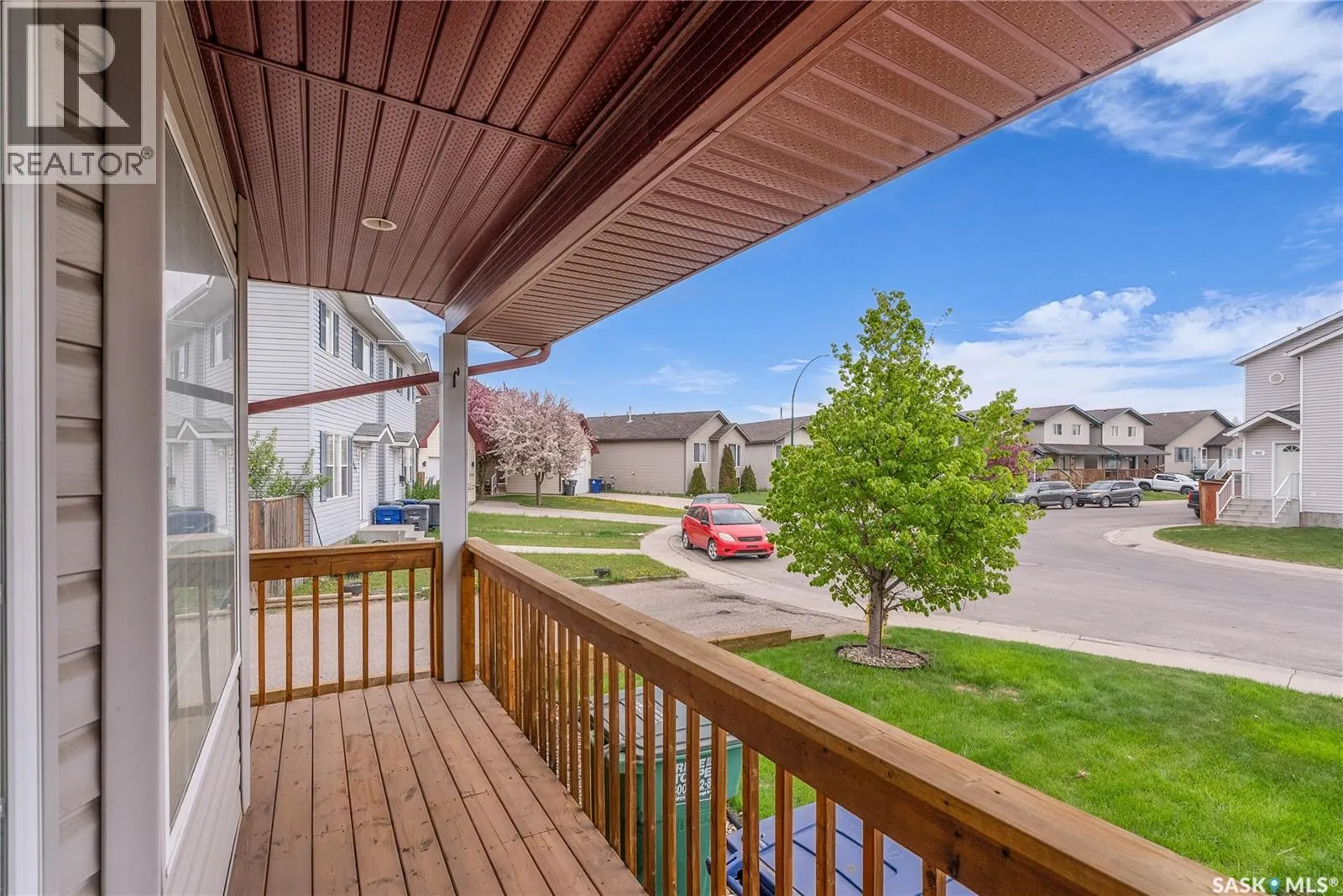 403 Rutherford CRESCENT