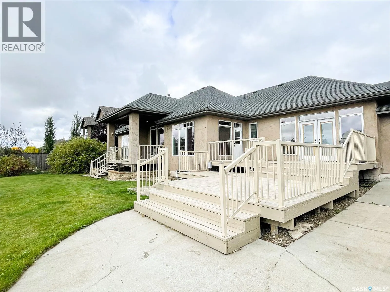 24 Bridger DRIVE