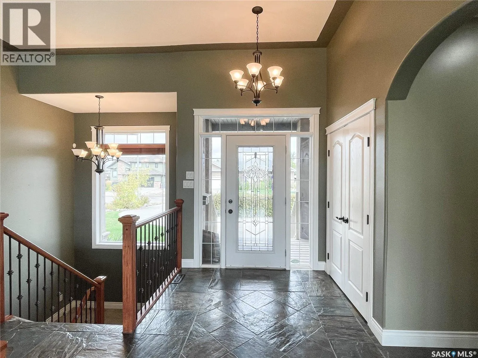 24 Bridger DRIVE