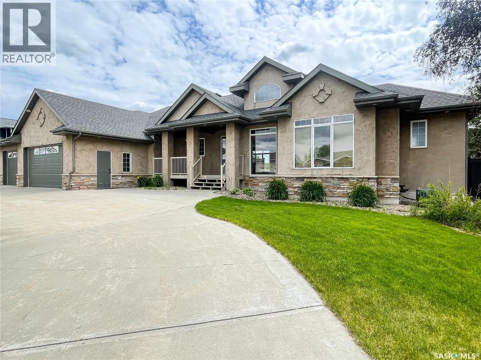 24 Bridger DRIVE