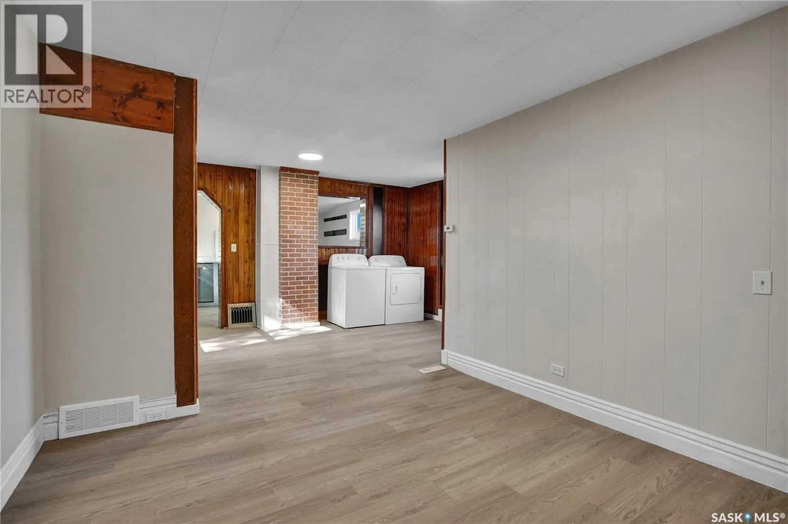 510 3rd STREET W