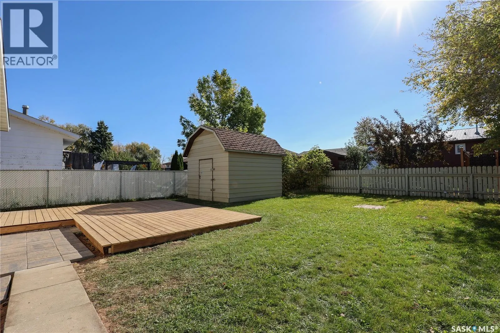 1429 Lacroix CRESCENT