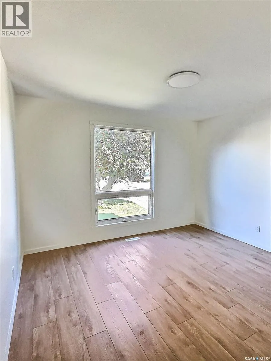 1429 Lacroix CRESCENT