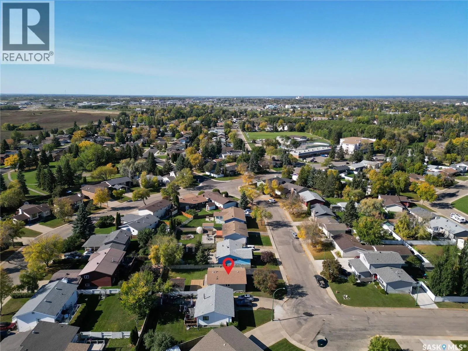 1429 Lacroix CRESCENT