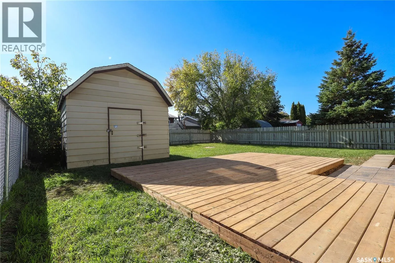1429 Lacroix CRESCENT
