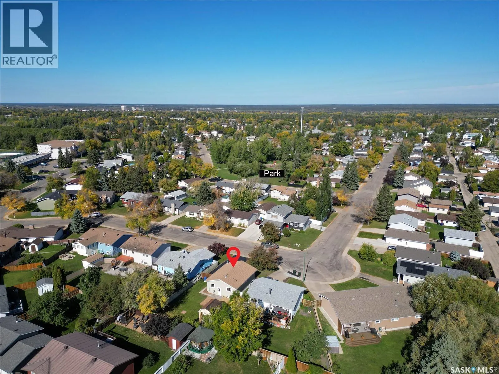 1429 Lacroix CRESCENT
