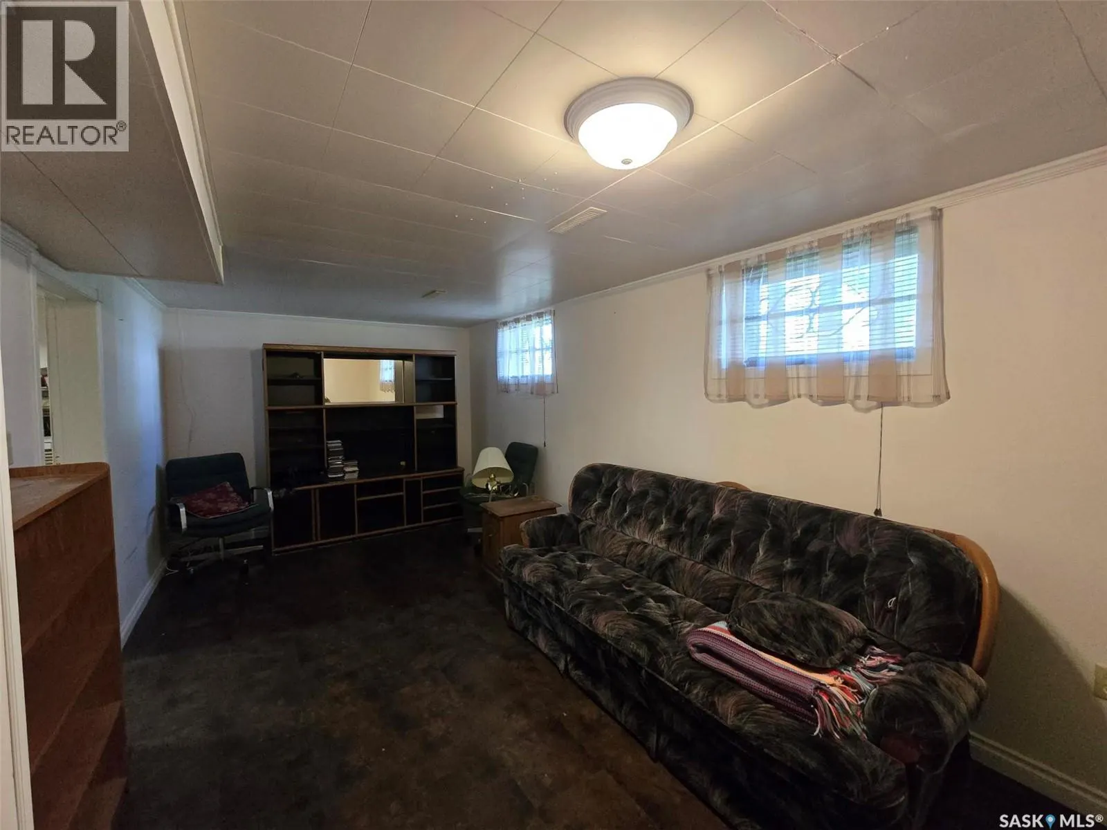 501 Stella STREET